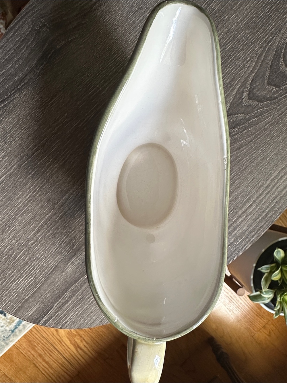 Joshua Maxwell Studio Hand-Painted Ceramic Fruit Gravy Boat. Garden Treasure. - Picture 6 of 6